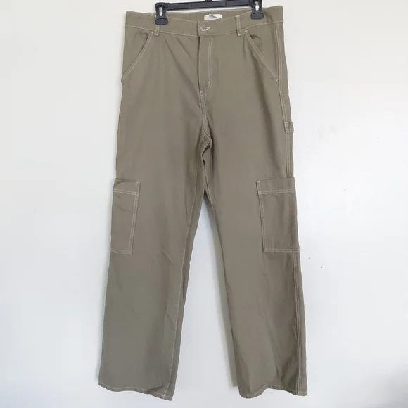 H&M Women's Olive Green Wide Leg Highrise Cargo Jeans Size 14 - Picture 1 of 12